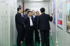 宜春市电子信息产业链招商小分队莅临乐动网页版登录入口_乐动(中国)参观调研